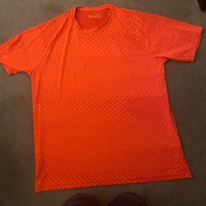 Mens Under Armour T-shirt